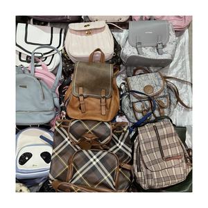 A16-1 <span class=keywords><strong>กระเป๋า</strong></span>เป้สะพายหลัง<span class=keywords><strong>มือ</strong></span><span class=keywords><strong>สอง</strong></span>คุณภาพสูง เกรด A ขายส่งจากผู้ผลิตยอดนิยม <span class=keywords><strong>กระเป๋า</strong></span>หนัง Ukay คุณภาพดี - Product Image 2