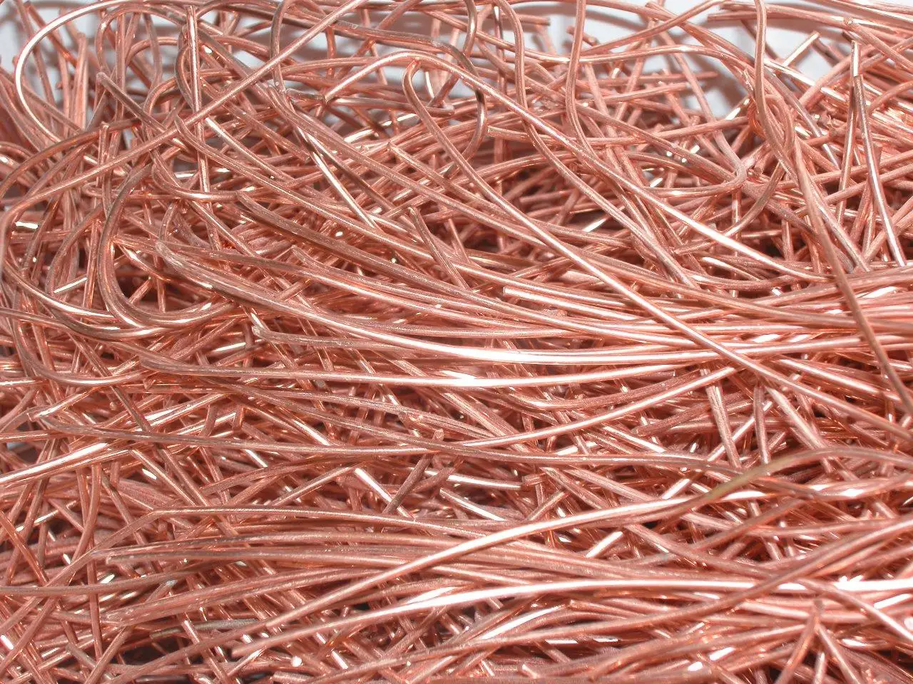 Vente directe en entrepôt Pureté 99.9%-99.99% Fil de cuivre pour ferraille Prix du fil de cuivre pour ferraille en vrac