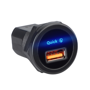 Venta al por mayor <span class=keywords><strong>de</strong></span> fábrica <span class=keywords><strong>Original</strong></span> 20W USB C <span class=keywords><strong>Cargador</strong></span> <span class=keywords><strong>para</strong></span> <span class=keywords><strong>Iphone</strong></span> Single Type C Bus Taxi Marine <span class=keywords><strong>Cargador</strong></span> con voltaje <span class=keywords><strong>de</strong></span> 12-24V - Product Image 1