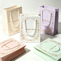 Sac cadeau en papier kraft imprimé sur mesure avec poignée torsadée, logo OEM ODM pour emballage de boutique, mariage, fêtes