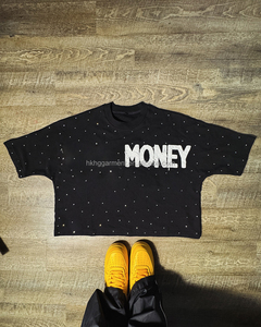 เสื้อยืดโอเวอร์ไซส์ทรงบ็อกซี่แบบครอปสำหรับผู้ชาย ปักลายปักโลโก้ตามสั่ง ประดับด้วยคริสตัล - Product Image 2