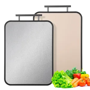 Planche à découper professionnelle double face en paille de blé avec revêtement en titane - Légère, durable et compatible lave-vaisselle - Product Image 5
