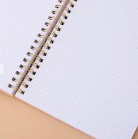 Journal d'objectif mensuel hebdomadaire en spirale verte A5 avec logo personnalisé 2026