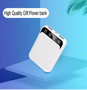 Banque d'Alimentation Compacte et Fine 10000 mAh avec Logo Personnalisé Type-C Micro, Puissance de Sortie 20W, Batterie Li-Polymère - Product Image 4