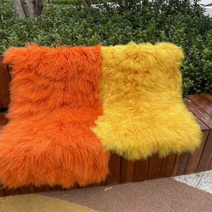 Scaldamani in Pelliccia Animale Stile Mongolo - Product Image 4