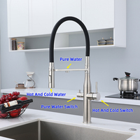 Grue filtrée de luxe pour la cuisine Spray extractible 360 Rotation Filtre à eau Robinet Chaud Froid Trois Voies Évier Mélangeur Robinet De Cuisine OEM