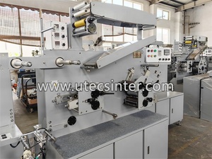 Impresora flexográfica de Etiquetas tejidas de tela automática UGS21, máquina de impresión flexográfica satinada de tejido de logotipo tipo poli - Product Image 4