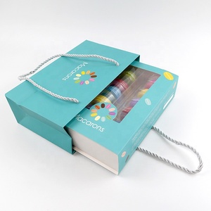 Hộp <span class=keywords><strong>Macaron</strong></span> Tùy Chỉnh Với Bộ Túi Mua Sắm Bằng Giấy Hộp Quà Tặng Thực Phẩm Tráng Miệng Hàng Loạt Bao Bì - Product Image 3