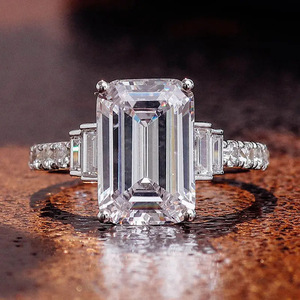 Anello dal Design Quadrato, Anello Semplice da Dito per Donne - Product Image 2