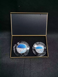 Autocollants de badges en faux carbone pour BMW, emblèmes pour capot et volant, motifs carbone, 82mm, 74mm, 68mm, 45mm - Product Image 3