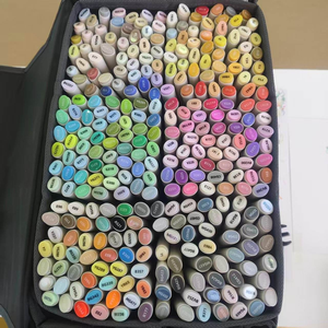 Marqueurs à alcool à séchage rapide 262 couleurs, double pointe, faible odeur, marqueurs à peinture à l'alcool classiques pour le coloriage, pointe fine et biseautée - Product Image 1