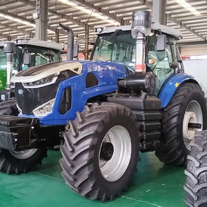 Tractor Agrícola Compacto de 80HP con Tracción en las 4 Ruedas y Transmisión por Engranajes, Color Negro - Product Image 5