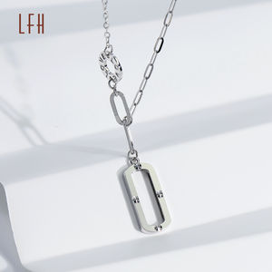 Cadena Sencilla de Oro Blanco de 18k, Collar Largo con Diseño de Clip, Estilo para Parejas, con Incrustaciones de Circonio, Joyería de Oro Puro de 18k - Product Image 3