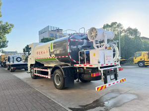 Camion arroseur d'eau Nouveau Euroiii-3 Chariot d'arrosage mobile avec transmission manuelle Litres Camion-citerne d'eau - Product Image 5