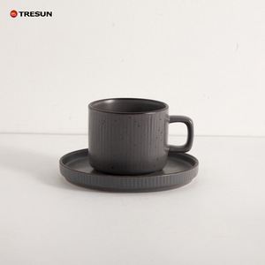 Elegante Juego de Vajilla de 4 Piezas de Gres Escandinavo con Acabado Mate, Textura Acanalada, Resistente al Calor para Uso Diario - Product Image 6