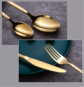 Set di <span class=keywords><strong>posate</strong></span> <span class=keywords><strong>dorate</strong></span> in acciaio inossidabile 18/10 con logo di lusso lucidato a specchio in oro per matrimonio - Product Image 5