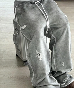 Pantaloni da Jogging Vintage Personalizzati per Uomo, <span class=keywords><strong>Grigio</strong></span>, Stile Oversize con Dettagli Consumati e Orlo Grezzo, Streetwear - Product Image 1