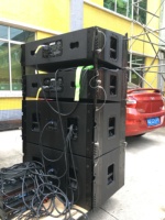 Boutum Neo 1200W 3 vías 2*12 \ "Altavoz de matriz de línea de metal Equipo de sonido de rendimiento de concierto grande para audio de tamaño mediano