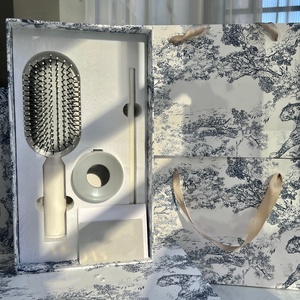 หวีแปรงผมแบบมีเบาะลมป้องกันไฟฟ้าสถิตย์สำหรับสุภาพสตรี ใช้ได้ทั้งที่บ้านและระหว่างเดินทาง พร้อมฟังก์ชั่นนวดหนังศีรษะและกดจุด มาพร้อมกล่องของขวัญ - Product Image 2