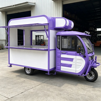 Camion de restauration motorisé personnalisable en acier inoxydable, équipement de qualité commerciale, suivi GPS, conception résistante à la rouille pour l'extérieur