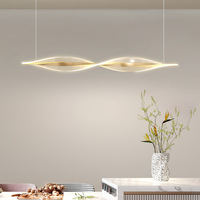 Lustre de restaurant moderne avec aile d'ange dorée Lampe suspendue créative en forme de plume pour pâtisserie Suspension à hauteur réglable