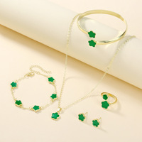 Nueva moda 5 unids/set trébol de cinco hojas coloridos conjuntos de joyería para Mujer Flor pulsera brazalete anillo pendientes collar conjuntos