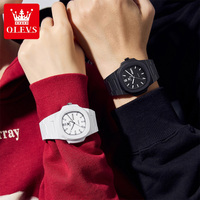 Montres personnalisées OEM 5627 avec logo, nouvelle collection pour étudiants, mode, étanches, lumineuses, en silicone noir, sport, polycarbonate