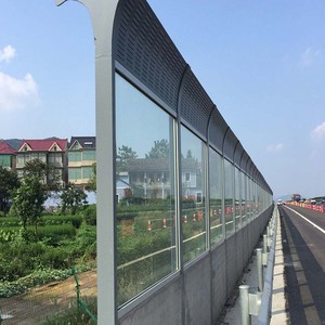 Construction d'autoroutes Réduction du bruit extérieur Barrière acoustique Clôture Mur insonorisé Feuille <span class=keywords><strong>de</strong></span> barrière acoustique en aluminium <span class=keywords><strong>de</strong></span> haute qualité - Product Image 3