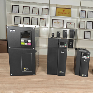 Inversor de control vectorial de frecuencia <span class=keywords><strong>Variable</strong></span> VFD de 380V, 0.75kW, 5.5kW, protección de Motor Industrial, la mayoría para Industrial - Product Image 2