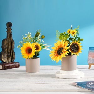 FuyuJi Fleurs artificielles en plastique et soie, tournesols et marguerites, pour la décoration de la maison, du bureau, de l'entrée et de la chambre - Product Image 3