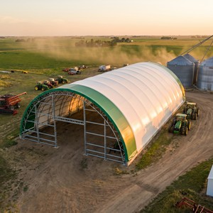 Structure <span class=keywords><strong>de</strong></span> stockage en acier galvanisé pour abri <span class=keywords><strong>de</strong></span> chevaux, hangar, entrepôt, ferme, avec membrane anti-UV et porte en tissu - Product Image 6