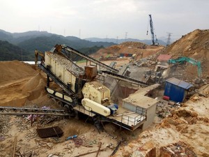 Más Vendido 2025 Trituradora <span class=keywords><strong>de</strong></span> Piedra Móvil <span class=keywords><strong>Tipo</strong></span> Neumático, Trituradoras <span class=keywords><strong>de</strong></span> Impacto <span class=keywords><strong>de</strong></span> Carbón Portátiles, Planta <span class=keywords><strong>de</strong></span> Trituración Portátil, <span class=keywords><strong>Granito</strong></span> Zhengzhou - Product Image 5