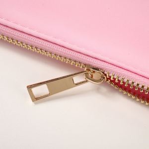 Pochette cosmétique personnalisée en PVC transparent avec fermeture éclair plate, idéale pour la couture, la broderie et le point de croix, disponible en dropshipping - Product Image 5