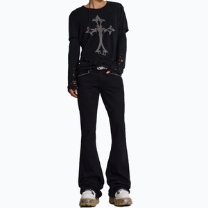 กางเกงยีนส์ทรงบูทคัทสีดำล้วนแบบสั่งทำพิเศษสำหรับผู้ชาย สไตล์ลำลอง กระเป๋าแต่งหมุด ผ้าเดนิมคอตตอน 100% ทรงเข้ารูป - Product Image 3