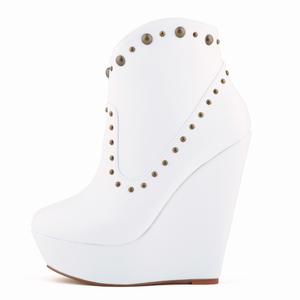 <span class=keywords><strong>Bottes</strong></span> à plateforme pour femmes 2023, talon compensé, rivets, à enfiler, style punk, <span class=keywords><strong>bottes</strong></span> décontractées, <span class=keywords><strong>bottes</strong></span> grande taille, chaussures à plateforme pour femmes - Product Image 5