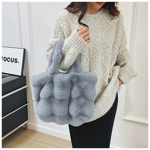 Bolso de Mano Casual para Mujer, de Felpa, para Otoño e Invierno, con Cierre Magnético, Venta al Por Mayor en Línea - Product Image 5