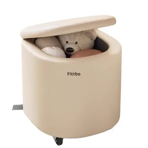 Sgabello da Trucco Girevole con Ruote Universali, Sedia Bassa Quadrata in PU, Stile Minimalista Italiano, per Camera da Letto e Arredamento Casa, con Contenitore per Cosmetici - Product Image 5