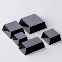 Présentoir acrylique noir trapézoïdal Supports de rehaussement de base en acrylique noir brillant personnalisés Présentoirs en acrylique noir biseauté