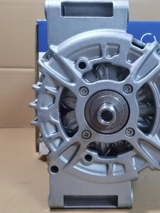 12V 180A 0125811051 6G9N-10300-MA LR031223 30644805 31110085 36000209 36012382สำหรับ Land Rover FREELANDER 2 - Product Image 3