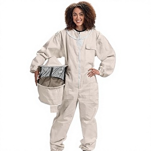 Combinaison d'apiculteur intégrale blanche avec voile amovible, niveau D, coupe régulière, respirante, polyester, coutures surjetées - Product Image 1