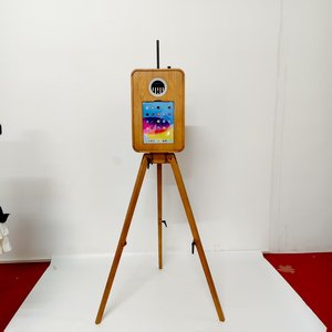 Винтажная деревянная фотобудка из красного дуба, Ретро деревянная фотобудка для свадеб и мероприятий, совместимая с камерами - Product Image 2