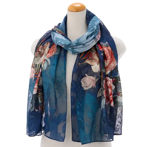 ผ้าคลุมไหล่ลายดอกไม้เต็มผืน เนื้อผ้าคอตตอน นุ่มสบาย พิมพ์ลายขนาดใหญ่ สำหรับผู้หญิงและเด็กผู้หญิง รุ่นใหม่ - Product Image 4