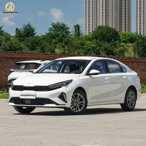 Meilleures ventes 2014 2015 2017 Kia K3 Berline de luxe 5 places, voiture neuve à essence, automatique légère, véhicule d'occasion - Product Image 1