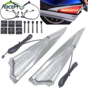Sacoche de moto RACEPRO Accent Swoop LED Light Lamp Case pour <span class=keywords><strong>Honda</strong></span> <span class=keywords><strong>Goldwing</strong></span> GL1800 F6B 2018 2019 2020 2021 <span class=keywords><strong>2022</strong></span> 2023 - Product Image 1