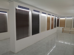 Oscuranti tapparelle per finestre personalizzate tende per finestre <span class=keywords><strong>in</strong></span> <span class=keywords><strong>legno</strong></span> a batteria - Product Image 4