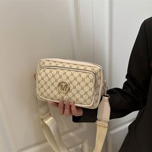 Hot Sale Fashion All-match Popular <b>Shoulder</b> <b>Bag</b> <b>Small</b> Square Strap Crossbody Messenger <b>Bags</b> - Product Image 2