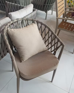 Table et chaises d'<span class=keywords><strong>extérieur</strong></span> pour cour et villa, ensemble de mobilier de jardin en corde <span class=keywords><strong>tressée</strong></span> et alliage d'aluminium pour loisirs en plein air - Product Image 2