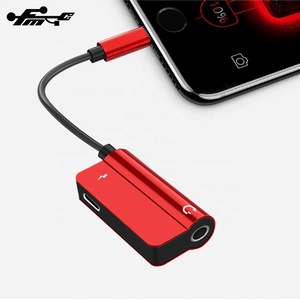 <span class=keywords><strong>Headphone</strong></span> Charger Splitter 3.5 mét aux 2 trong 1 cho <span class=keywords><strong>Iphone</strong></span> Tai nghe <span class=keywords><strong>Adapter</strong></span> thâm quyến Cáp USB tiêu chuẩn OPP Túi hoặc hộp AL hợp kim TPE - Product Image 2