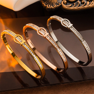 Round Roman <strong>Numerals</strong> Cross Diamond Bracelet Stainless Steel Love Diamond Buckle Bracelet <strong>De</strong> Couple for Girl Friend Women Gift - Product Image 5