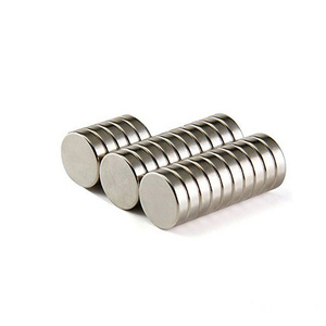 Bloc magnétique en néodyme Barre de disque ronde Aimant de puissance forte - Product Image 1